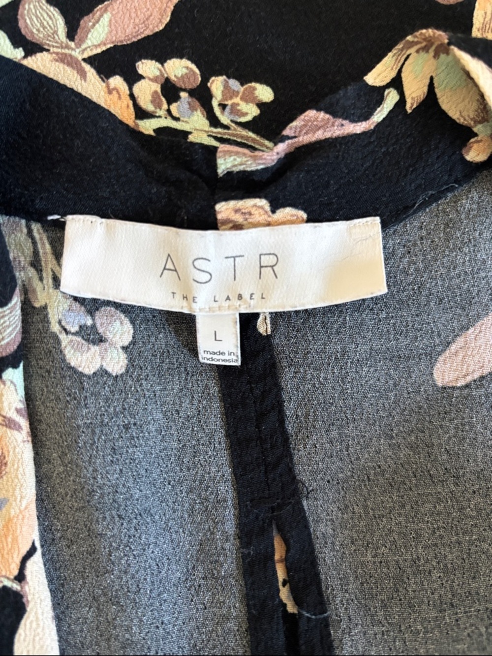 ASTR The Label Floral Faux-Wrap Maxi Dress Sleeveless V-Neck Boho Romantic L - Picture 9 of 10